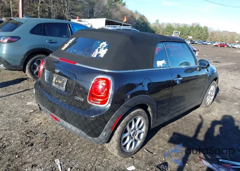 2019 Mini Convertible Cooper z USA, uszkodzony, nr VIN WMWWG5C55K3H08997